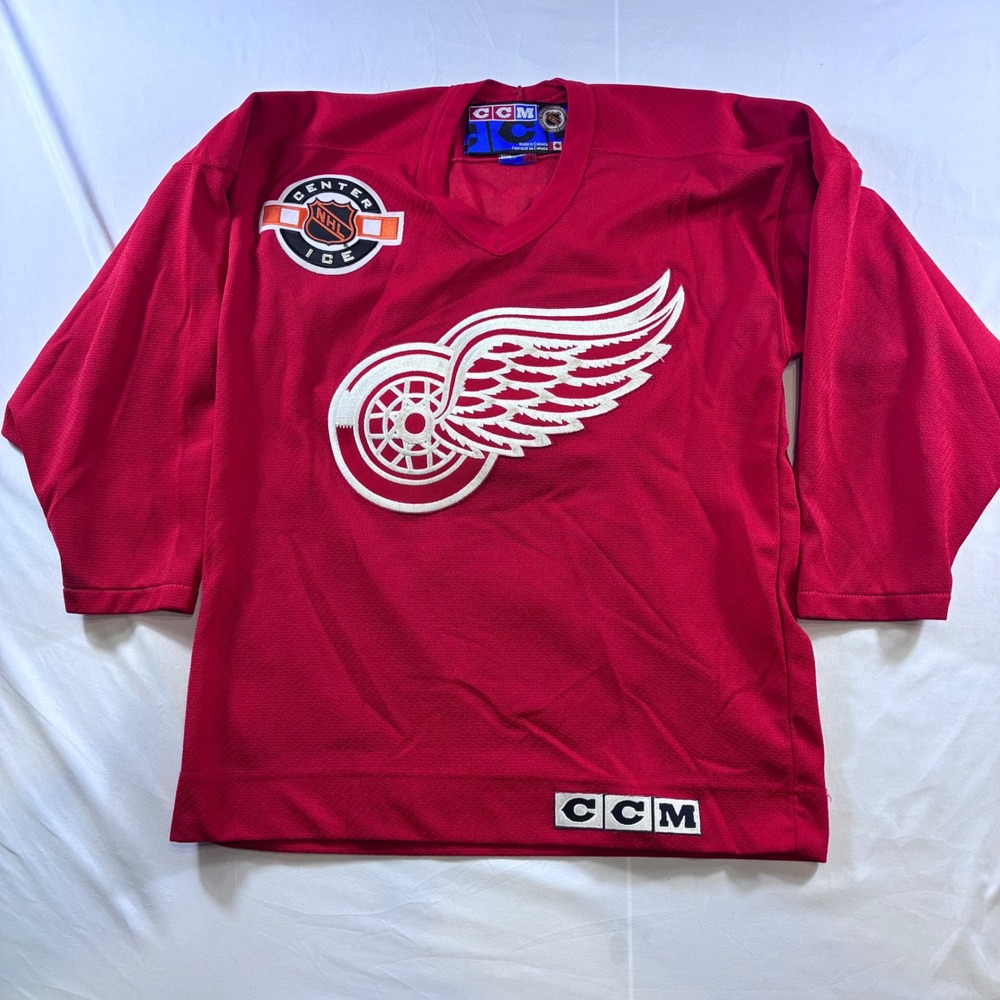 CCM Detroit Red Wings NHL Center Ice Youth Jersey Red Wirth 9 Boys L/XL Canada